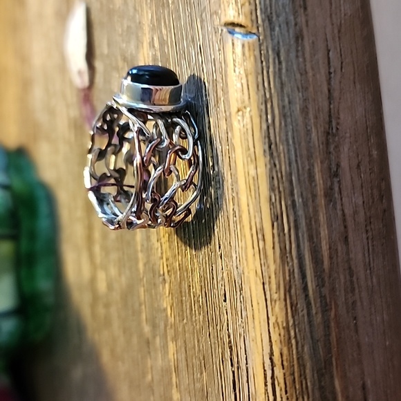 Black onyx ring - Picture 2 of 7